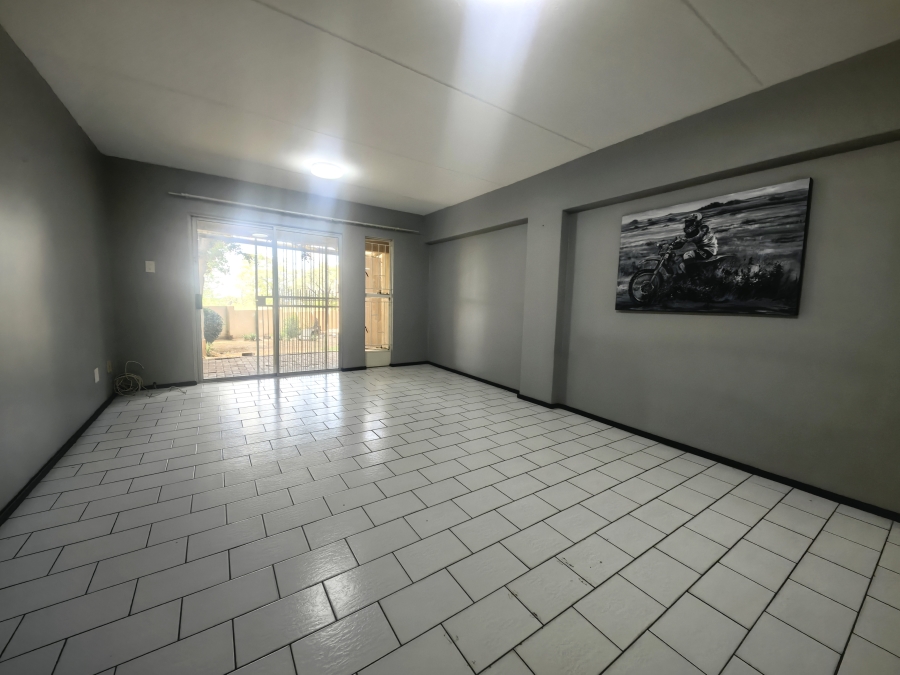 3 Bedroom Property for Sale in Safari Gardens North West